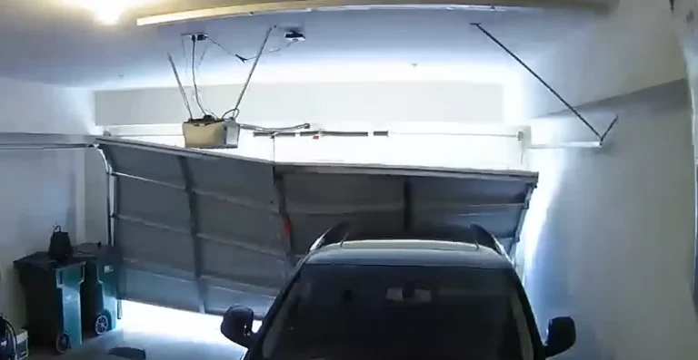 Garage door repair Hugo MN: broken garage door that needs a professional repair before use